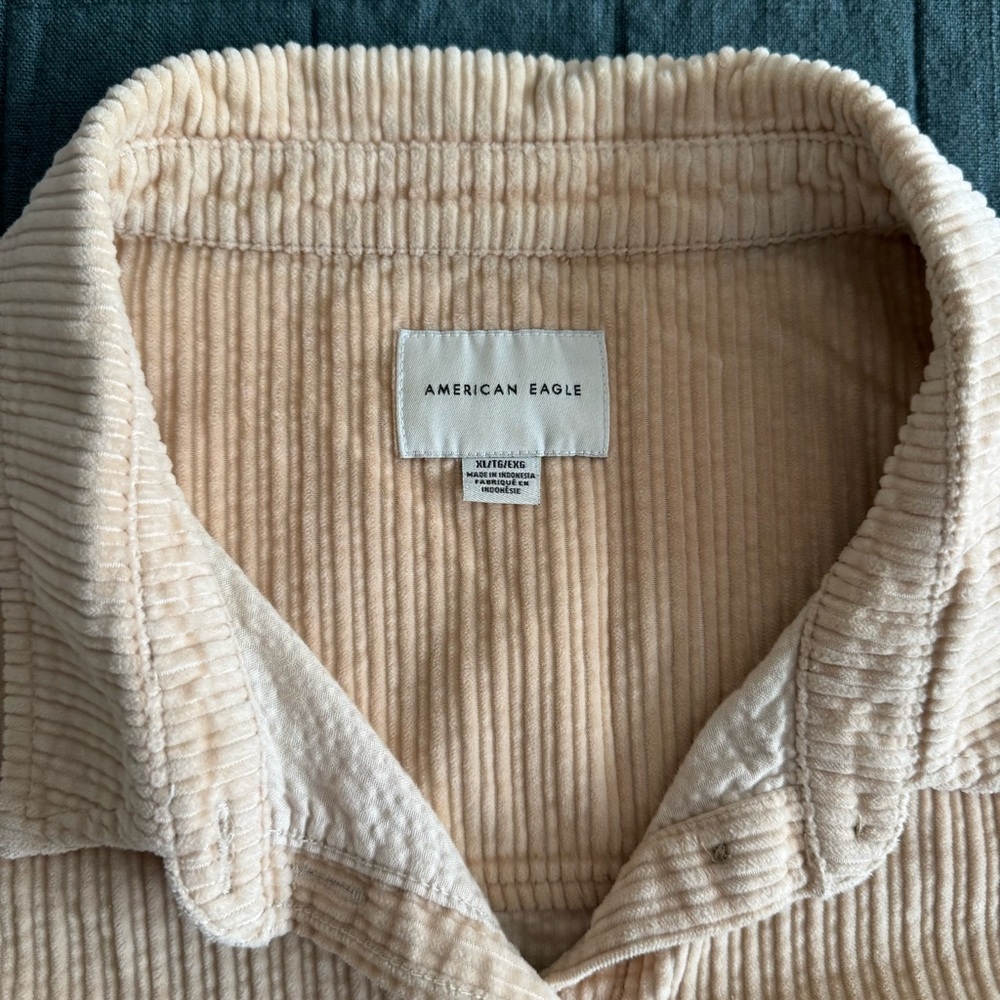American Eagle Outfitters Cream Corduroy Shirt Size XL - Picture 3 of 4